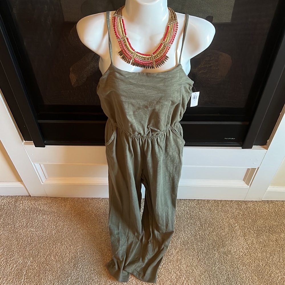 (Xs) army green ROMPER/ Jumpsuit